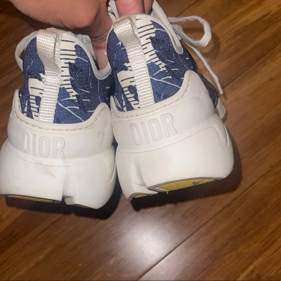 Authentic dior sneaker US 38 - Picture 5 of 10